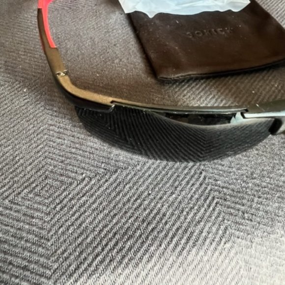 Soxick  Sport Wrap around Sunglasses Red & Black - Picture 8 of 9